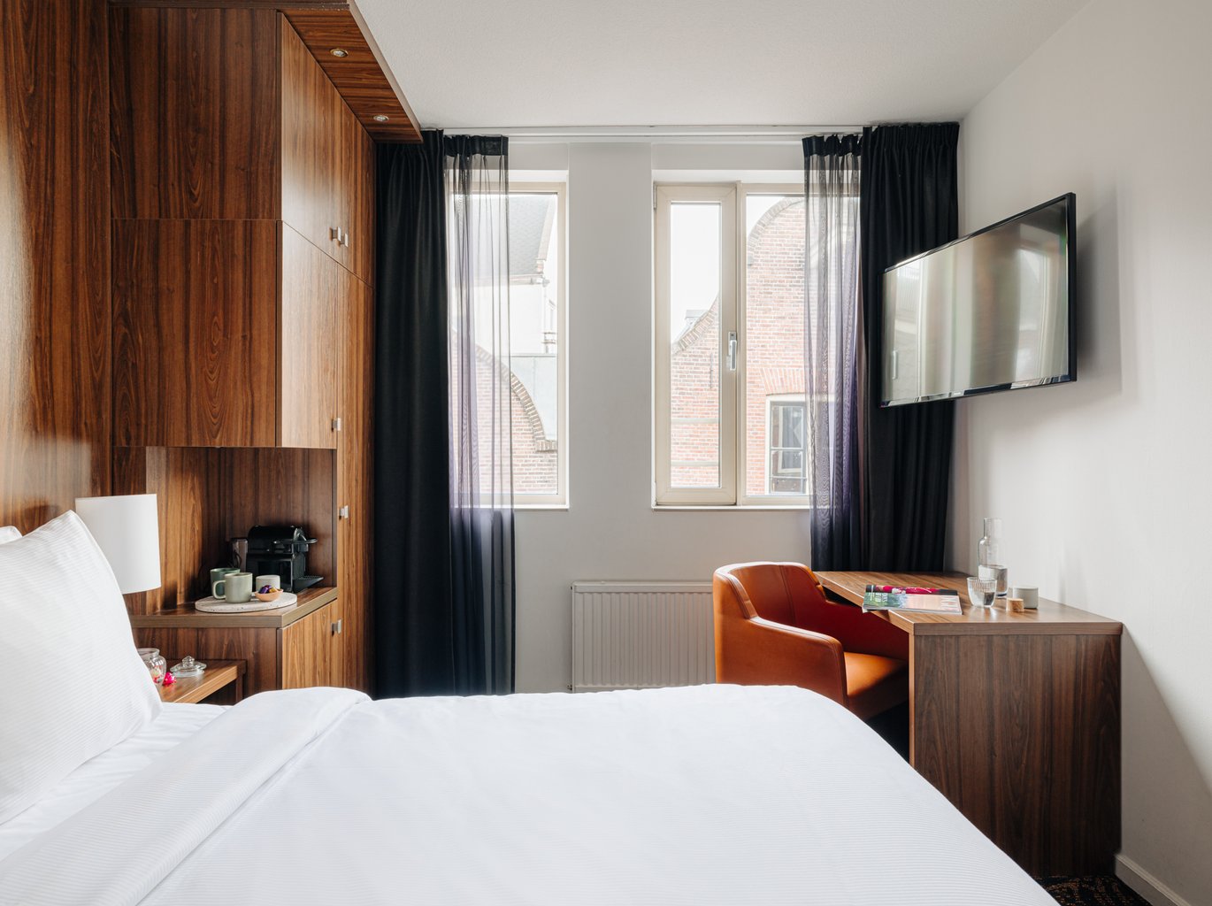 Eden Hotel Amsterdam Standard Double Room