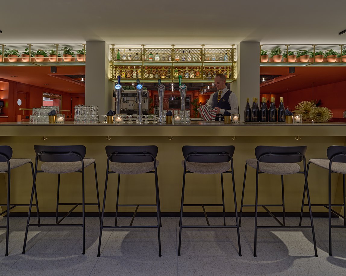 EDEN HOTEL AMSTERDAM_BAR_001_LR.jpg