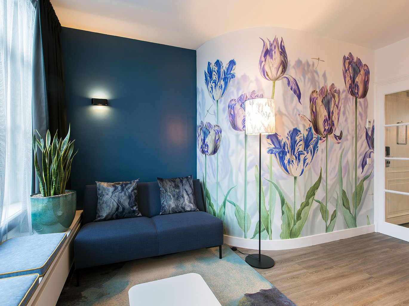 Room With Private Entrance Eden Hotel Amsterdam