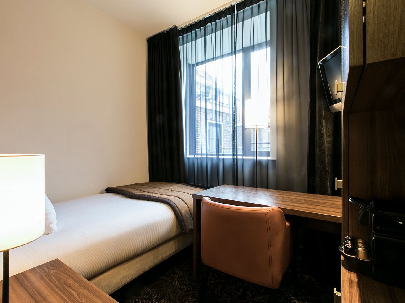 EH---EDEN-HOTEL-AMSTERDAM---SINGLE---3.jpg