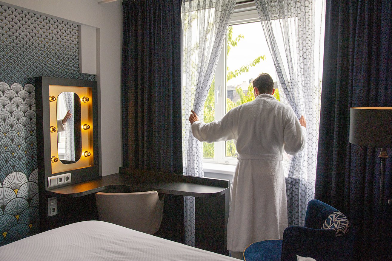 EH_EDEN HOTEL AMSTERDAM_SUPERIOR TWIN_04_WEB.jpg