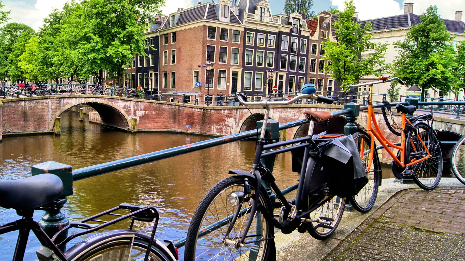 eden-hotels-amsterdam (8).jpg